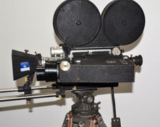 MITCHELL 16mm Pro Motion Picture Camera Many Extras fully serviced 1D