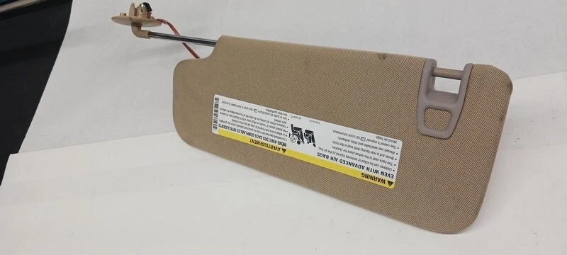 2010-2015 Buick Lacrosse LH Driver Side SunVisor with Light Mirror TAN Color OEM - Изображение 3 из 4