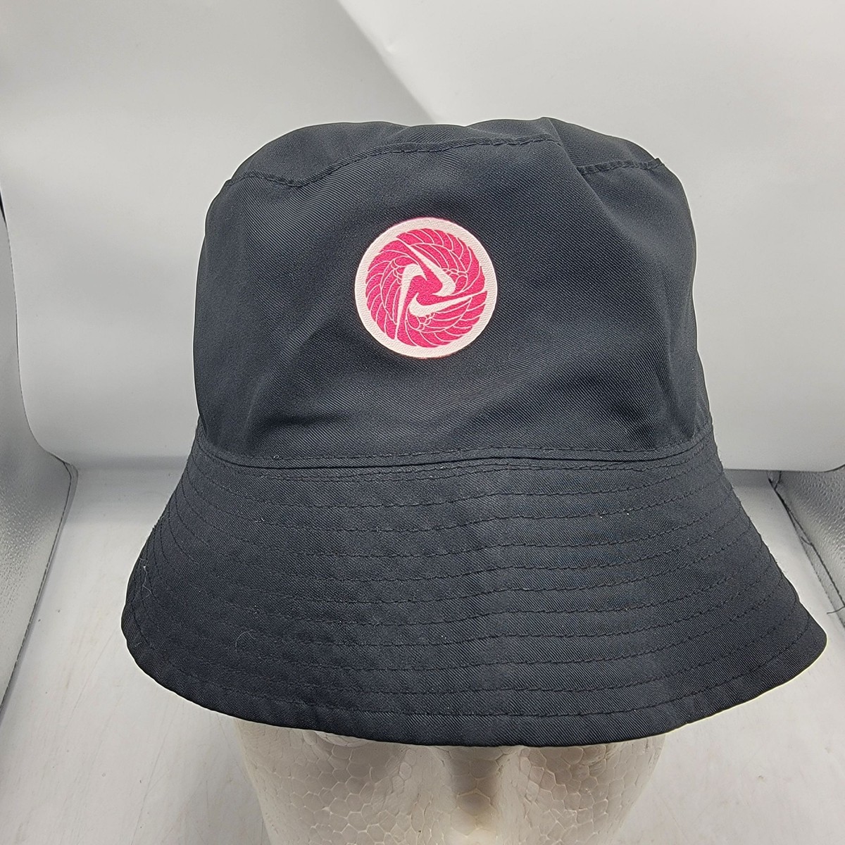 Nike Icon Clash Black Pink Floral Reversible Bucket Hat Causal Lightweight STADE TOULOUSAIN UNISEX NIKE CITY PACK REVERSIBLE BUCKET HAT  main image 3