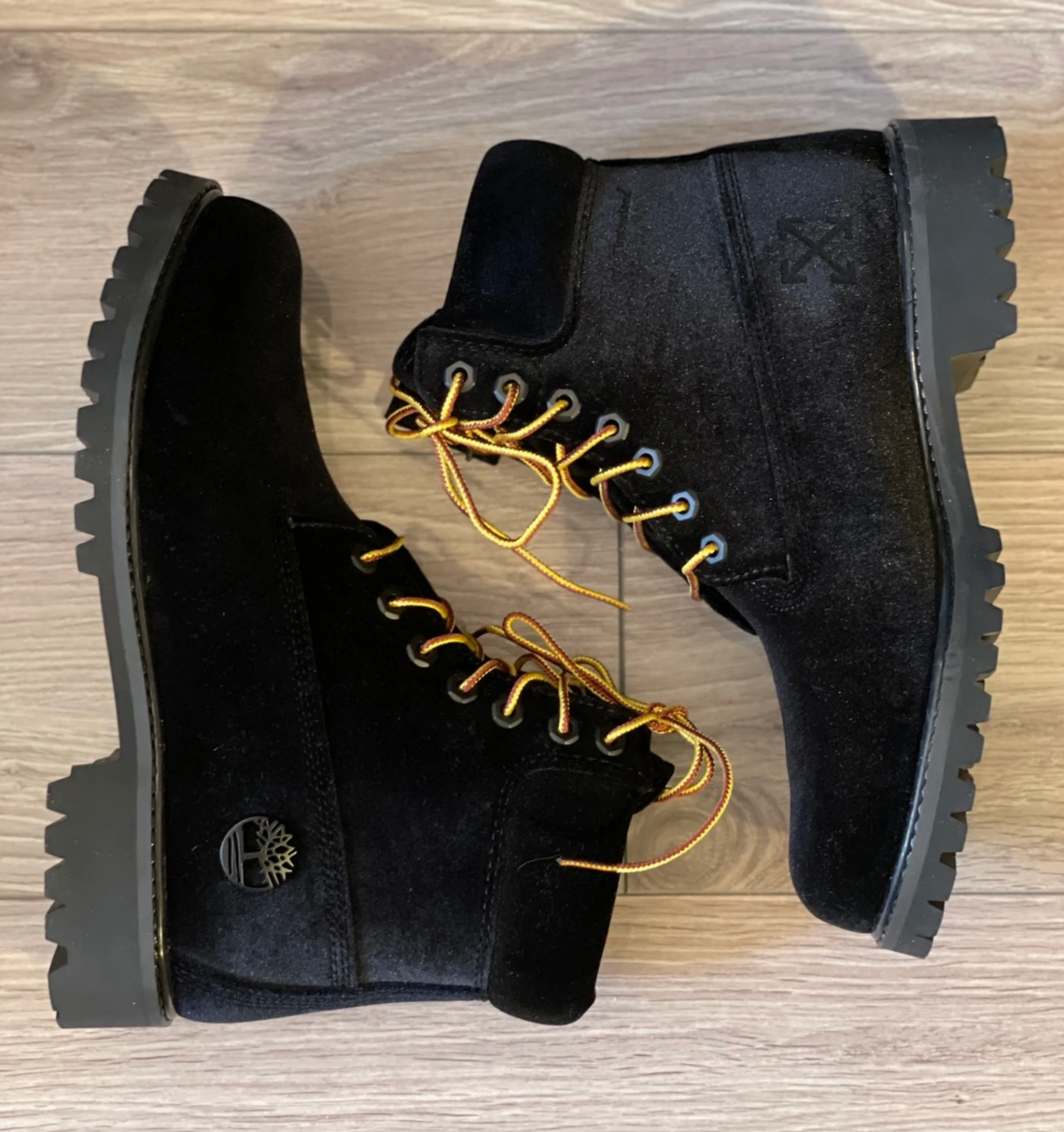 Matemáticas Fatal regional off White X Timberland Velvet BOOTS Limited Release Size 9 for sale online  | eBay