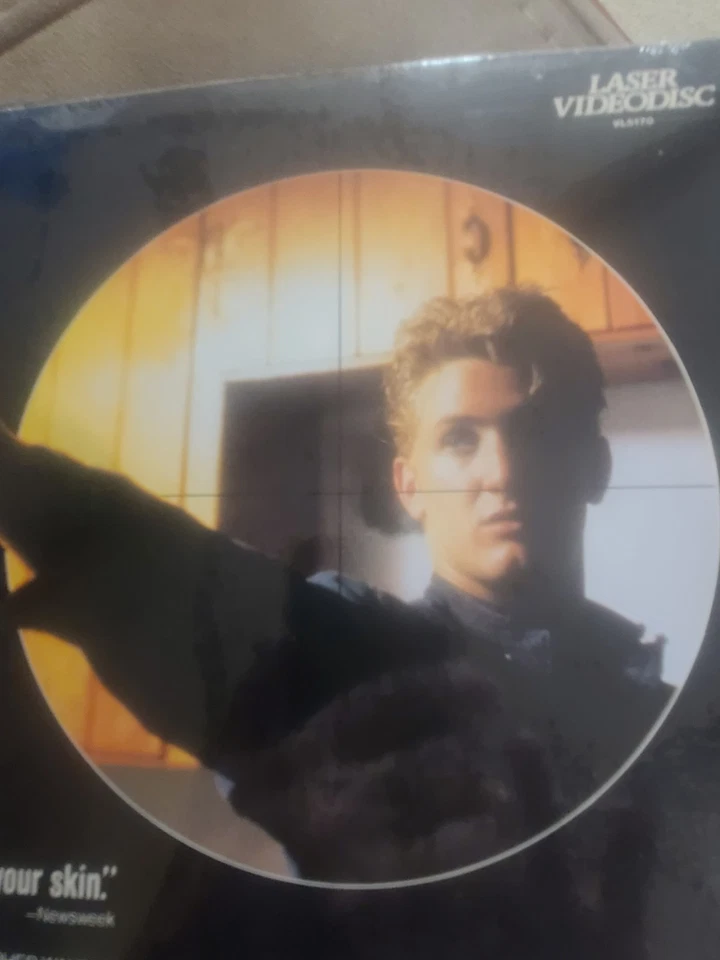 AT CLOSE RANGE BRAND NEW Factory Sealed Laserdisc 1986 Sean Penn, Walken MINT - Image 3 of 4