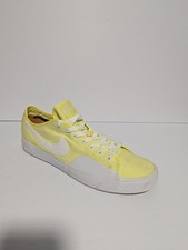 Nike Blazer Court SB Light Zitron Yellow  White Men\'s Size 9 Tennis Low Top NWOT Nike Blazer Court SB Light Zitron for Sale | Authenticity  main image 3