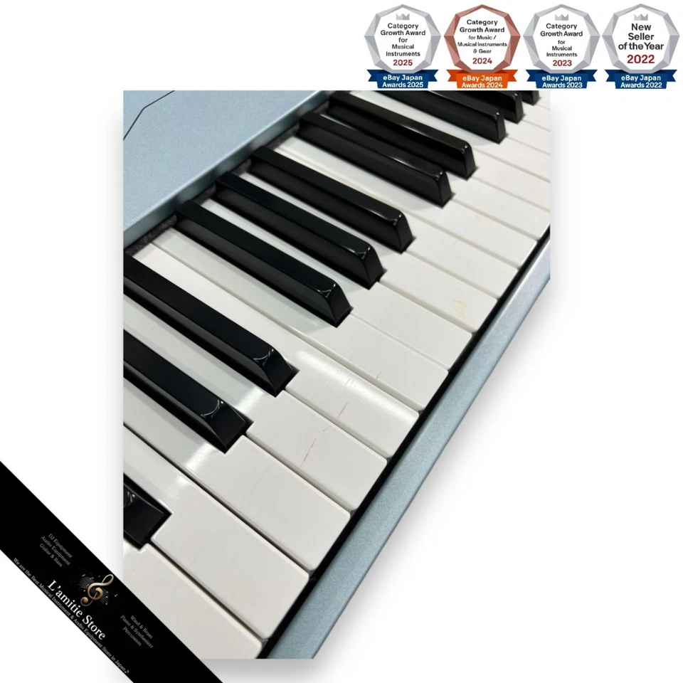 Yamaha MOTIF XS8 Music Synthesizer Keyboard Professional Grade - Image 3 of 4