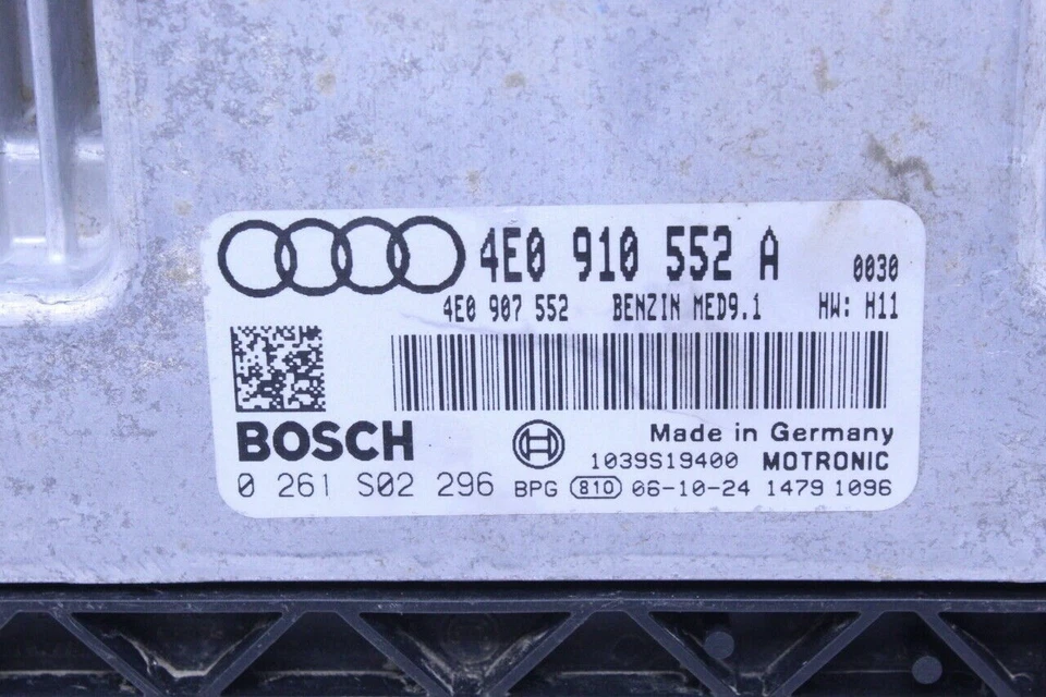 Módulo informático motor Audi S8 2007 ECU ECM DME usado OEM Foto 4 de 4