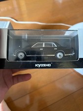Kyosho Toyota Century GZG50 1/43 Scale Minicar Eternal Black Detailed Model