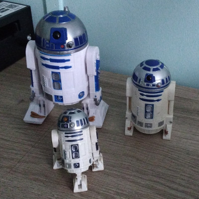 Star Wars R2-D2 Droid Action Figure Lot of 3 White/Blue Sci-Fi Character