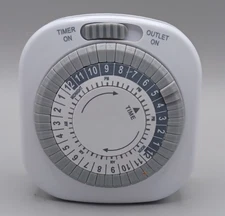 UTILITECH 24-Hour Mechanical Indoor Timer 125V 15A