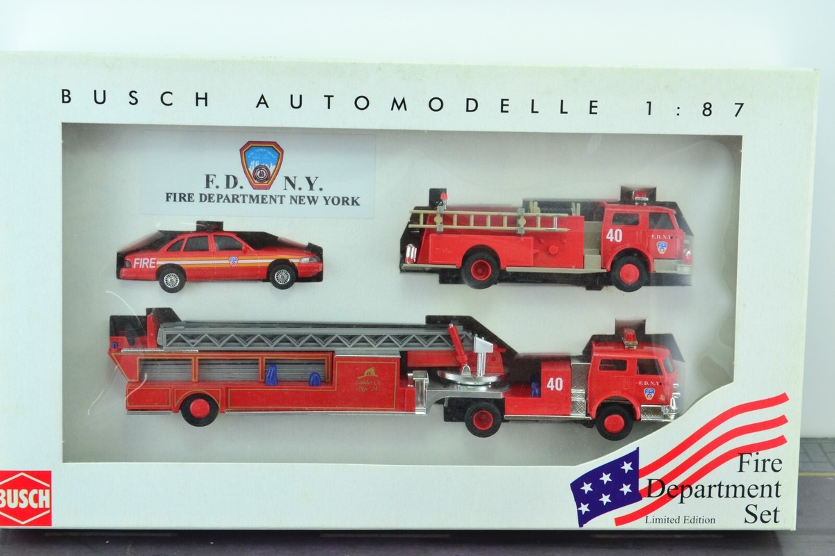 Busch 49931 New York Fire Department Engine Set Lafrance FORD HO 1