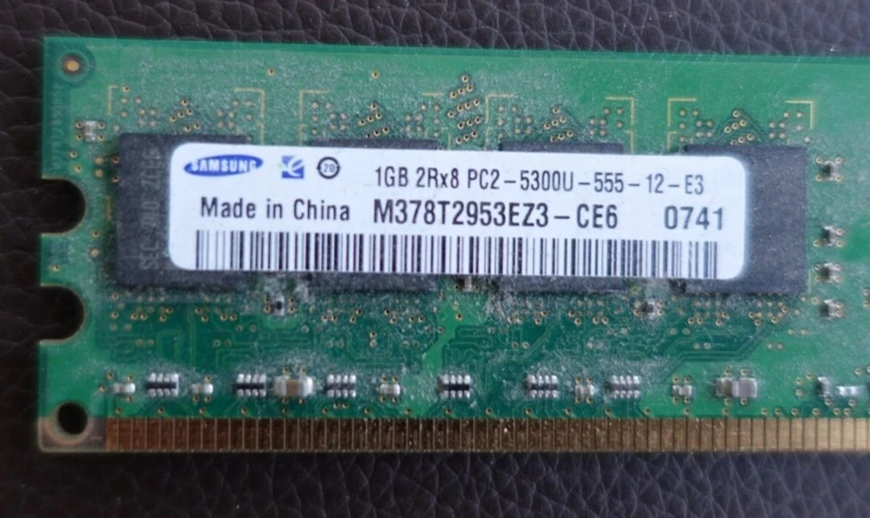 4GB (4 x 1GB) Samsung 2Rx8 PC2-5300U-555-12-E3 DDR2-667MHz SDRAM DIMM - Image 2 of 2