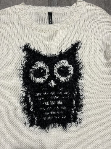 Full Tilt Ivory W Black Owl Sweater - Sz Youth Large - Picture 5 of 8