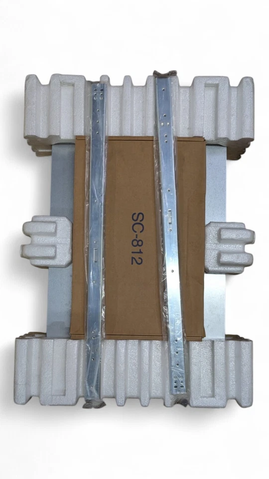 Supermicro CSE-812L 1U Server 2x Xeon E5645 2.40GHz 8X12 (96GB RAM) 2 X 2TB HDD - Image 2 of 4