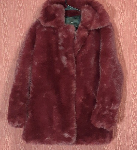MANGO ABRIHO CHITA BURGUNDY FAUX FUR LONG SLEEVE COAT HOOK CLOSURE WOMEN SIZE SM - Picture 3 of 10