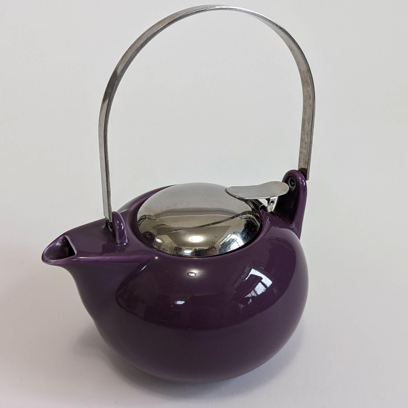 Teavana Fine Porcelain Purple Personal Size Teapot Silver Lid Infuser