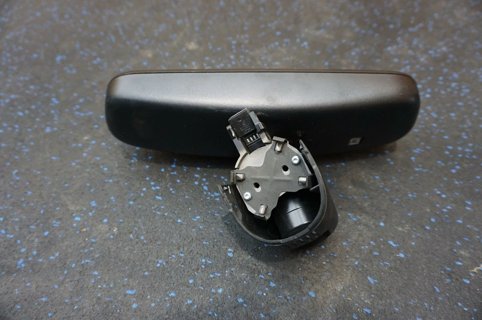 Auto Dimming Anti Dazzle Rearview Mirror 4H08575114PK OEM Audi A7 S7 RS7 2016-18 - Image 3 of 4