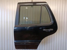 Porte arrière et accessoires Mercedes CLASSE M