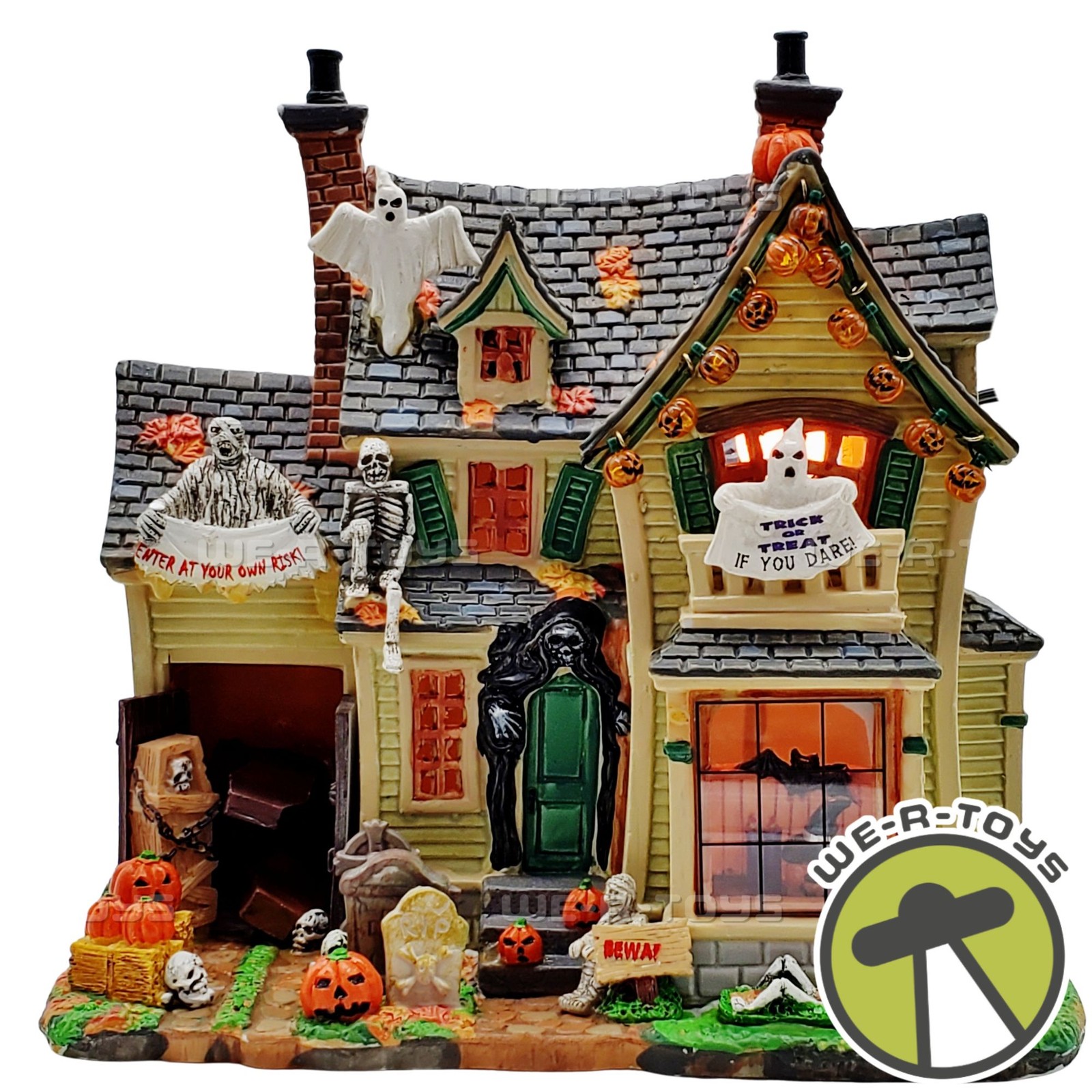Lemax Spooky Town Scariest Halloween House Lighted #25330 NEW