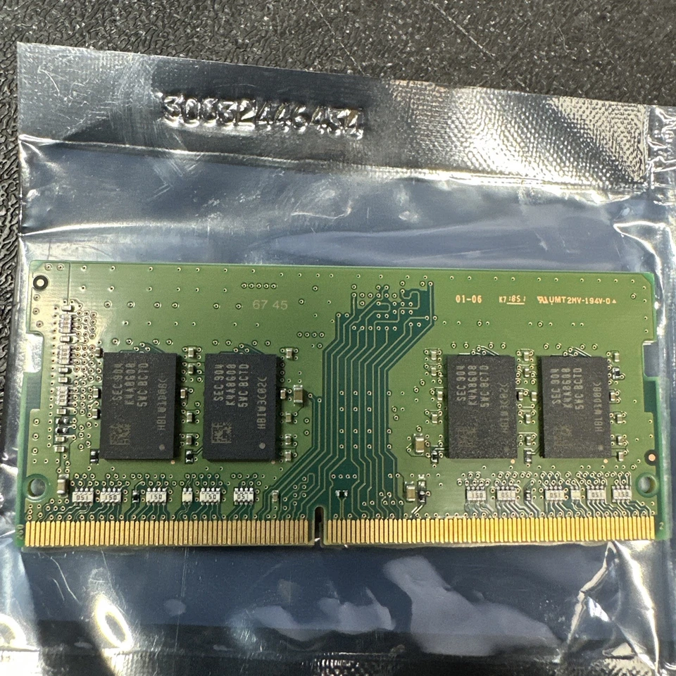 Portátil Samsung 8GB DDR4 PC4-21300 1Rx8 SO-DIMM RAM M471A1K43CB1-CTD Foto 2 de 3