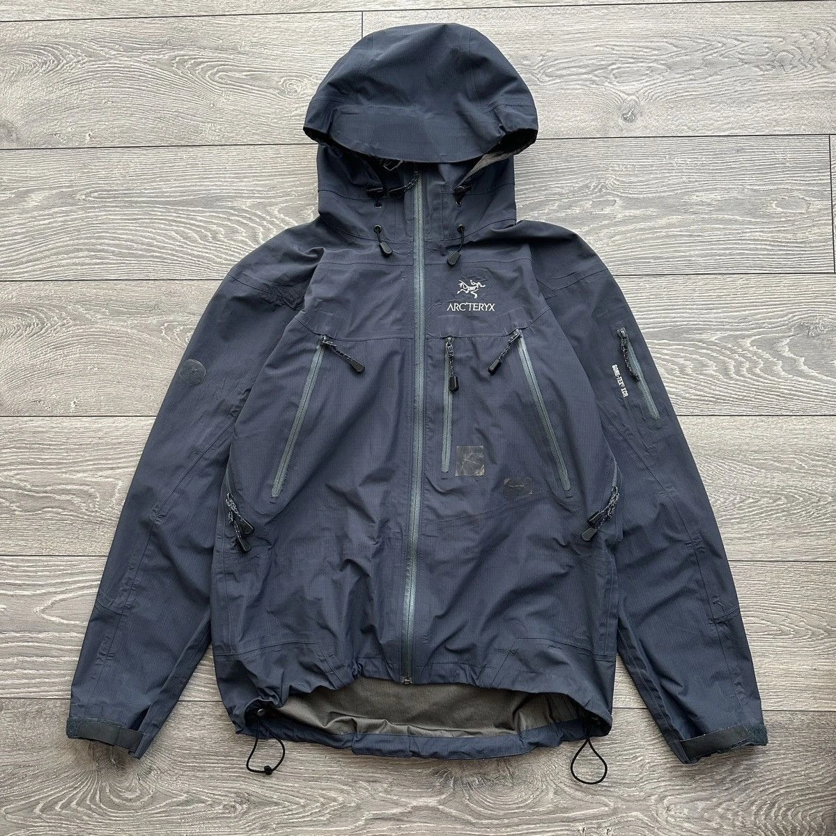 Arc'teryx Rain Coats Blue Coats, Jackets & Vests for Men for Sale