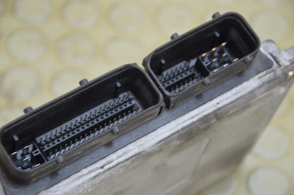 25601 Centralina motore Seat Ibiza III 1.4 b dal 2001 al 2009 cod 036906034ah - Immagine 3 di 4