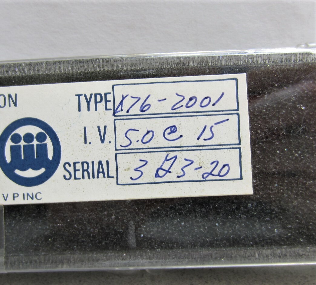 IIL Illumination Industries Type X76-2001 I.V. 5.0e15 Quartz IIL Illumination Industries Type X76-2001 I.V. 5.0e15 Quartz