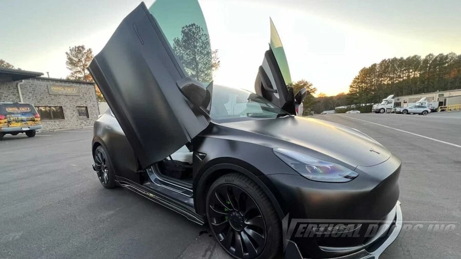 2021 tesla butterfly doors deals