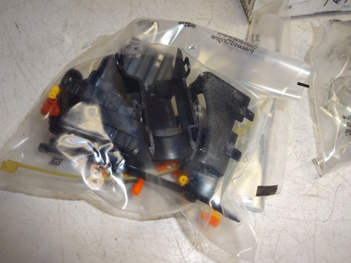 ZF 6029199156 CONNECTOR KIT/PLUG KIT 982857 03.2013 MB7 | eBay 