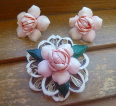 Vintage Pink Rose Peony Shells & Green Leaves Brooch ST Screw Back Earrings Set 