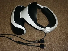 Sony PlayStation VR PSVR PS4 CUH-ZVR2 2nd Gen- HEADSET ONLY - WORKS but GLITCHY