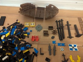 Lego Pirates Caribbean Clipper Set 6274 99% Complete With Minifigures 