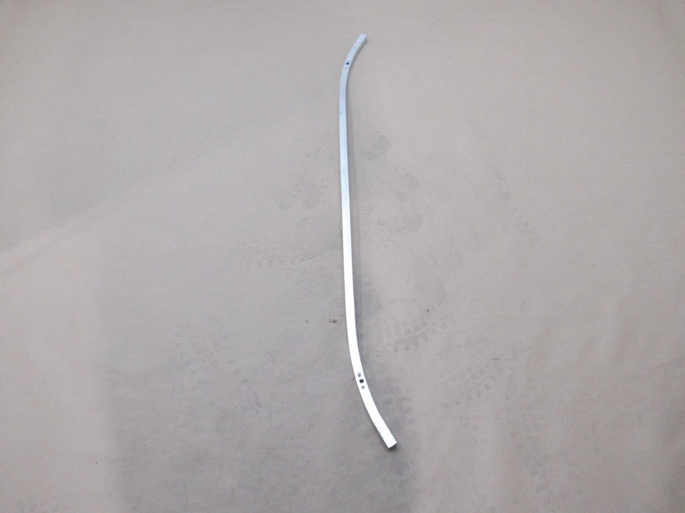 Mini Cooper Countryman S 2024 suporte de para-choque dianteiro barra de montagem de impacto inferior 23-25; - Imagem 4 de 4