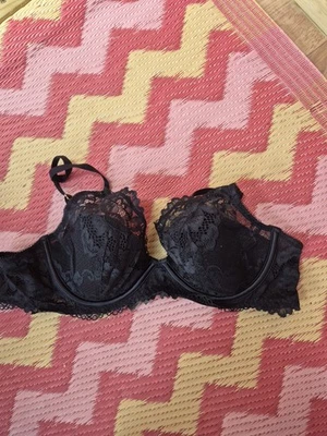 New Look Size 36B Black Lace Padded Bra (825/229/v) - Image 1 of 2