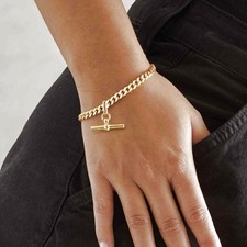 T-bar Pendant Charm Bracelet with 18ct Gold plated Diamond Cut 5mm Curb Chain