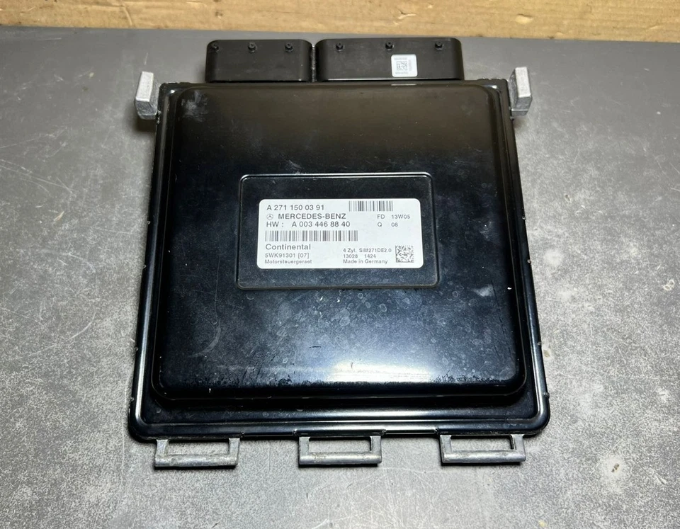 12-15 Mercedes Benz W204 C250 ECU ECM Engine Computer Control Module A2711500391 - Image 4 of 4