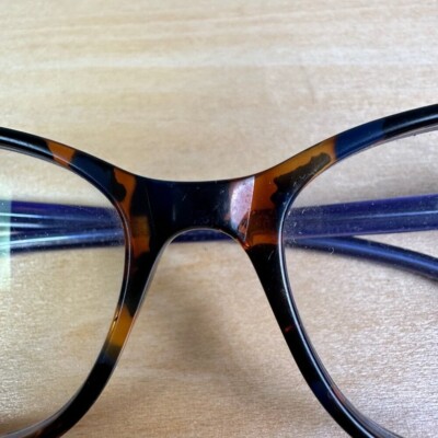 Lilly Pulitzer Brynn Tortoise & Blue Acrylic Oval Cat-Eye  display picture 3