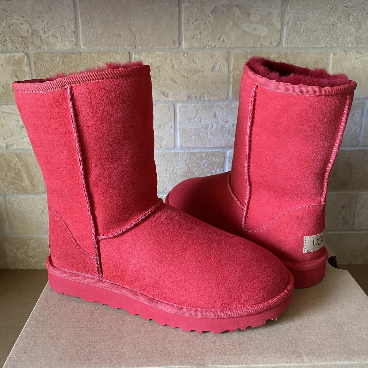 UGG Classic Short II Samba Red Suede Sheepskin Boots Size US 
