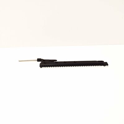 NEW BMW 8 E31 SLIDING LIFTING ROOF RIGHT TOOTH RACK 54138108870 