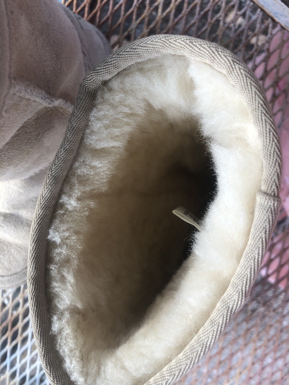 women’s Size 7 Ugg Winter Boots RARE older buckskin authentic  made in Australia image 6