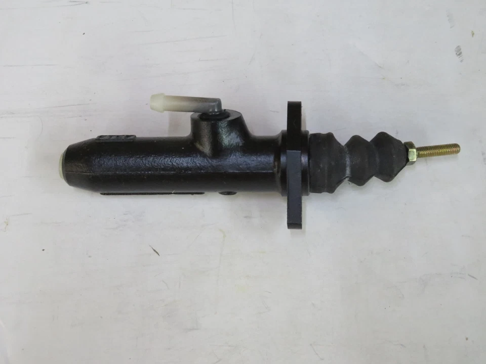 Clutch Master Cylinder Fits Porsche 911 1989-1998 KG190028.1.1 New FTE - Image 4 of 4