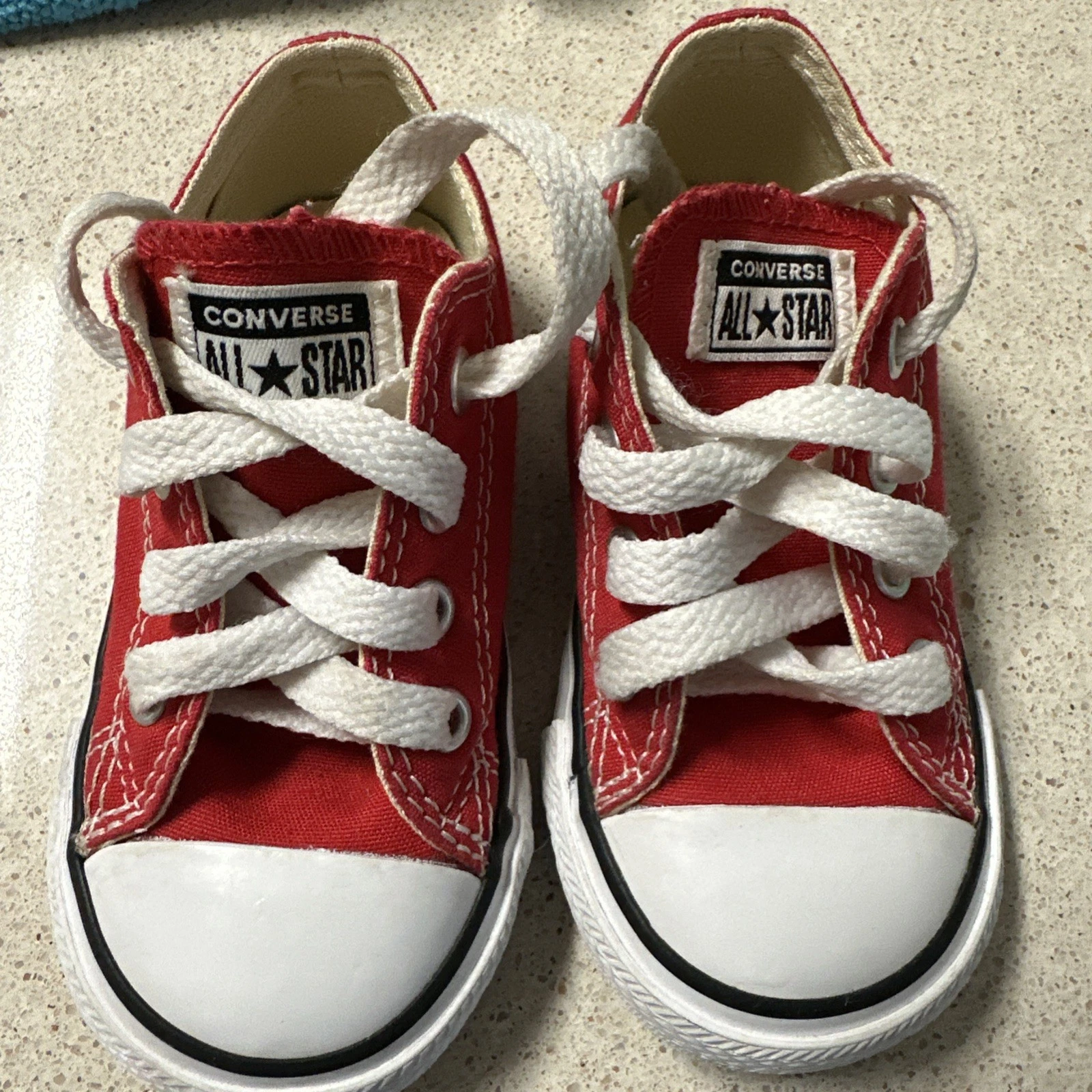 Scarpe basse rosse CONVERSE All Star taglia 6 sneakers moda bambini piccoli