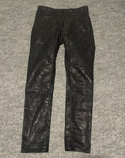 Jogger Bevy Flog Shely piel de serpiente pitón cordón negro para mujer talla 25