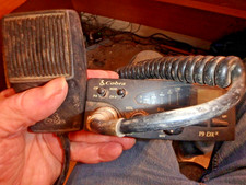 4D -vintage COBRA 19 DX II CB radio w/ mic-pre-owned asis untested