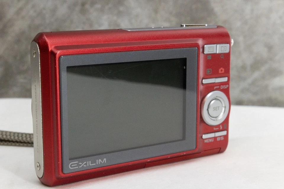 Vintage Casio Exilim EX-Z75 Camera - 7.2MP, 3x Opt Zoom, Works/Tested RED, NICE! - Image 4 of 4