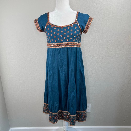 Abito midi Polo blu ricamo floreale impreziosito da specchio lunghezza ginocchio 38/US XS-S - Foto 14 di 15
