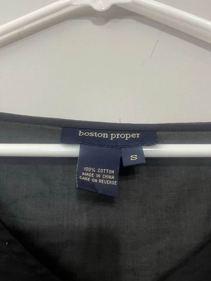 Cubierta de natación Boston negra de manga larga para mujer con 3 botones. Pequeño  Foto 2 de 4