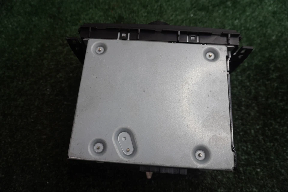 Chevrolet Express 2500 2012 2013 receptor de radio AM FM panel de audio OEM 25942015 Foto 4 de 4