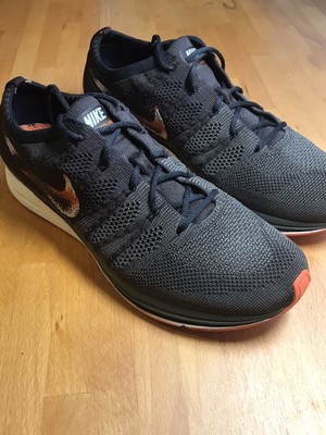 flyknit trainer olive green