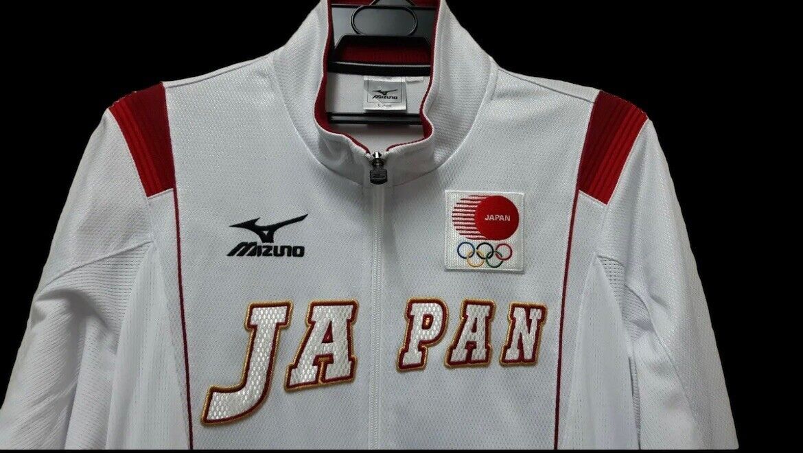 s-l1200.jpg s-l1200.jpg
