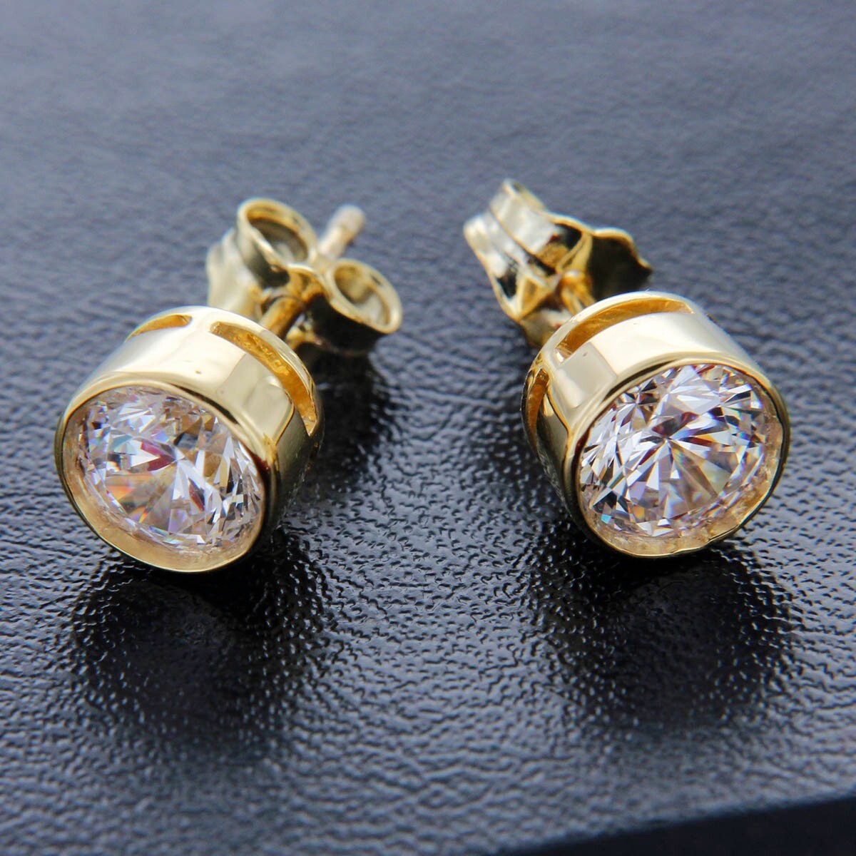 Carat Diamond Bezel Set Diamond Earrings Yellow Gold CT Lab