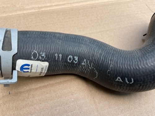 New Genuine Radiator Hose (Lower) Part no. 4546696 for 1995/99 Chrysler Neon - Picture 8 of 9