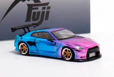 Fuji 1:64 Plating Pink GTR R35 Pandem Rocket Bunny Model